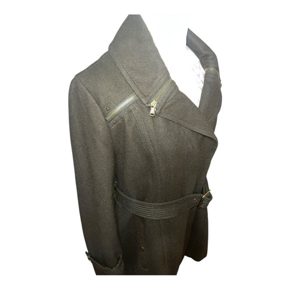 Kenneth Cole New York Women’s Size 12 Wool Belted Coat in Deep Olive 🫒 - Picture 7 of 12